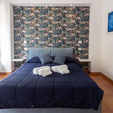 Villa Valverde Apartments E B&B 陶尔米纳 外观 照片