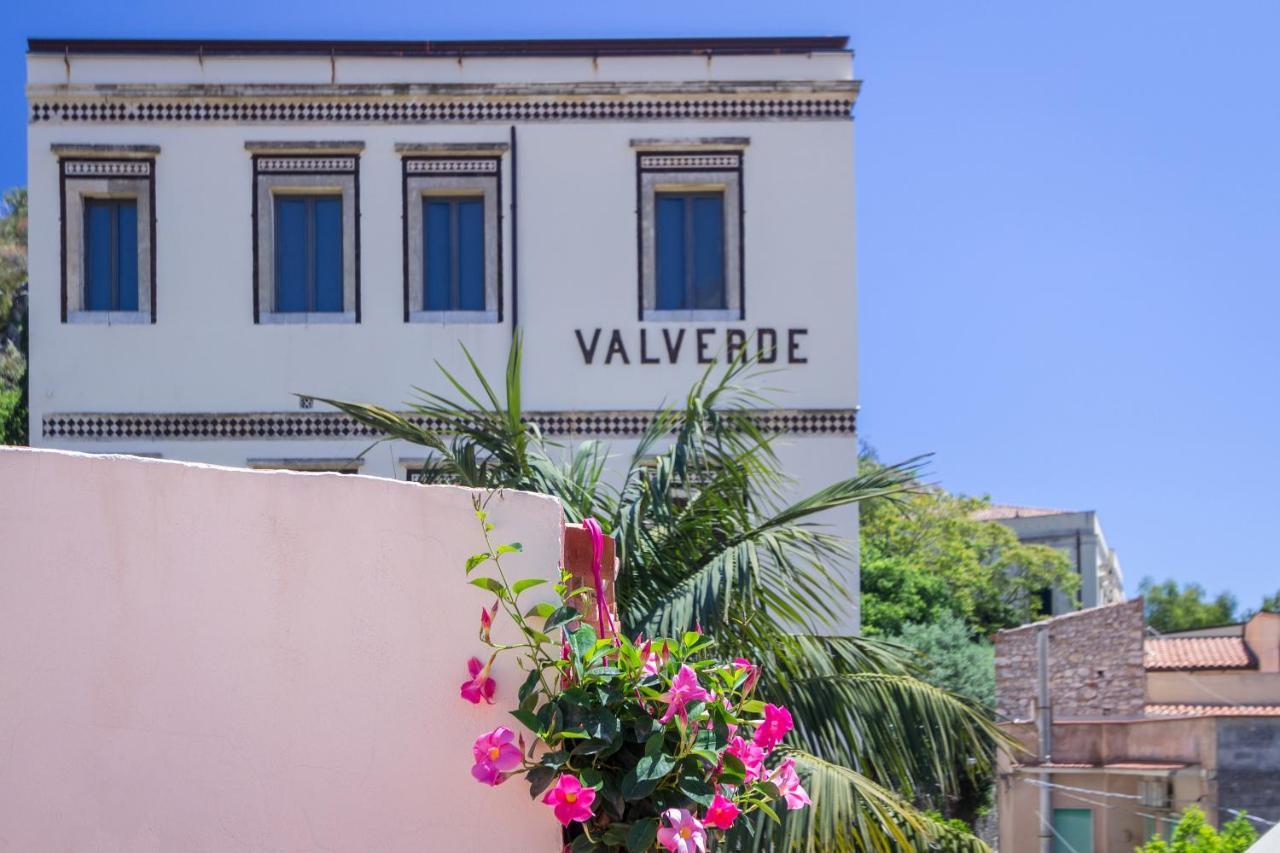 Villa Valverde Apartments E B&B 陶尔米纳 外观 照片